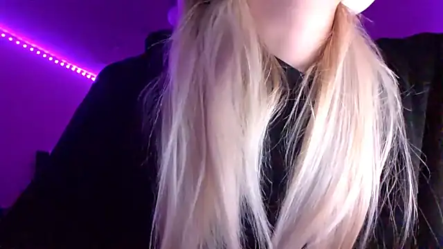 KarinRobertson online show from 11-24-25, 07:35