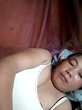 Snapshot of Sara_pusyy chatting on 04-23-26, 12:40 Sara pusyy online show from 04-23-26, 12:40