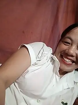 Snapshot of Sara_pusyy chatting on 05-15-26, 05:03 Sara pusyy online show from 05-15-26, 05:03