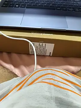 Pocoyo998 online show from 03-06-26, 05:42