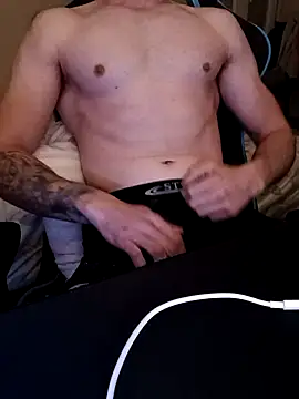 Snapshot of alberto_g93 chatting on 12-15-25, 01:54 alberto g93 online show from 12-15-25, 01:54