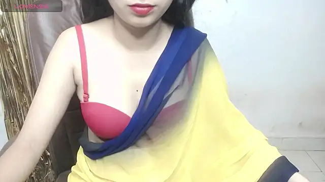 Snapshot of horneyworld007 chatting on 05-30-26, 10:23 horneyworld007 online show from 05-30-26, 10:23