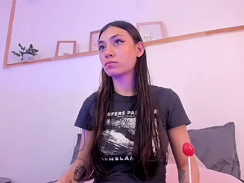 Ana Muller19 online show from 11-12-25, 01:28