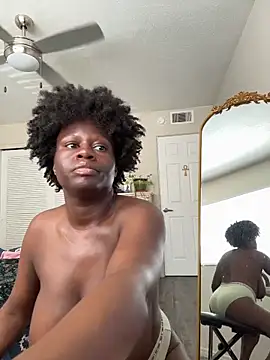 ladiosa selene online show from 04-06-26, 08:10