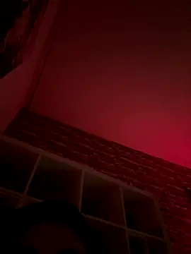 jiggy823 online show from 12-04-25, 12:20