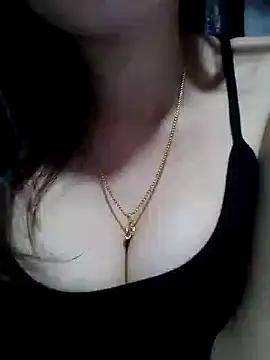 Snapshot of Plink68 chatting on 11-03-25, 11:33 Plink68 online show from 11-03-25, 11:33