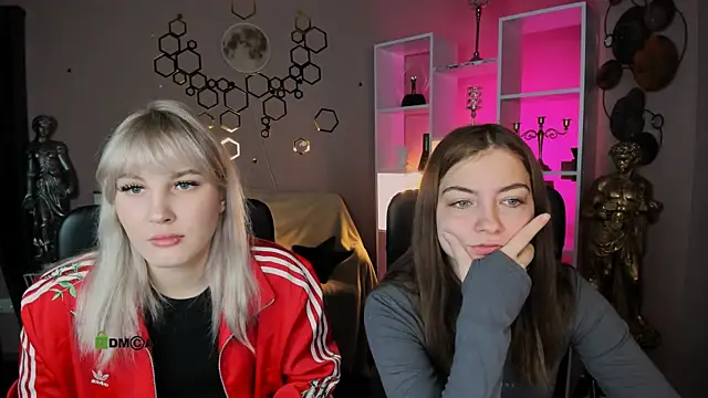 baby hotte online show from 12-17-25, 06:41