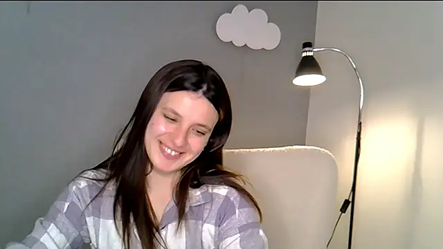 KiraHoney online show from 04-15-26, 08:31