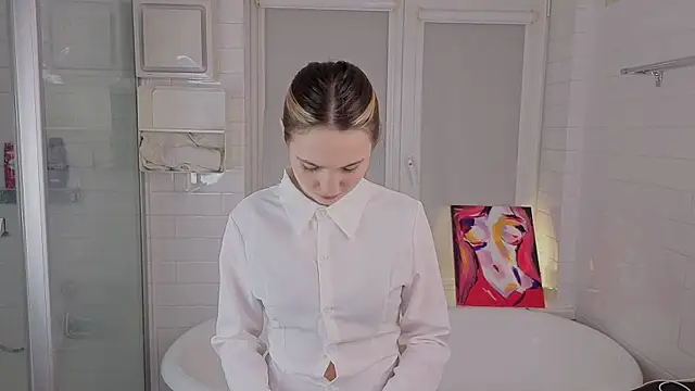 LeenaPuita online show from 02-25-26, 04:49