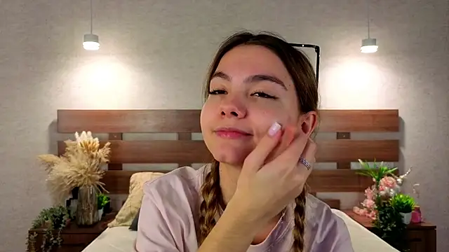 MargieDavidson online show from 02-02-26, 08:35