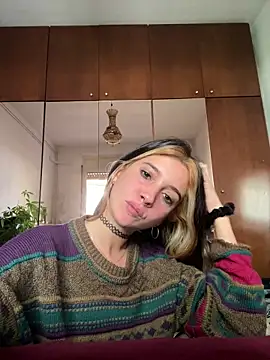 Gatitasalvaje123 online show from 12-01-25, 01:38