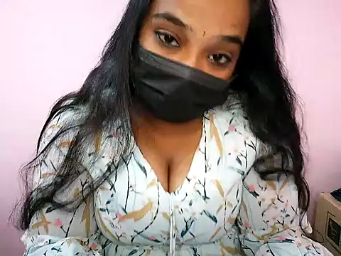 Snapshot of Mathi_cam chatting on 06-18-26, 04:24 Mathi cam online show from 06-18-26, 04:24