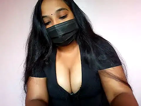 Snapshot of Mathi_cam chatting on 06-24-26, 05:28 Mathi cam online show from 06-24-26, 05:28