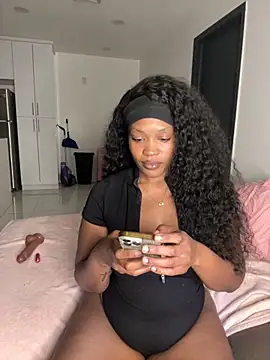 PrincessDreamm online show from 12-04-25, 11:13