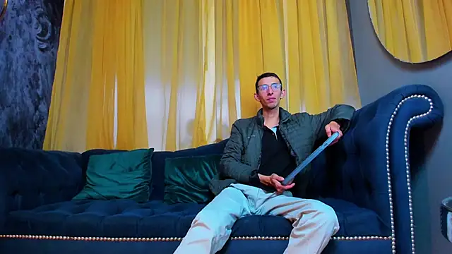 ZyroNight online show from 01-08-26, 07:27