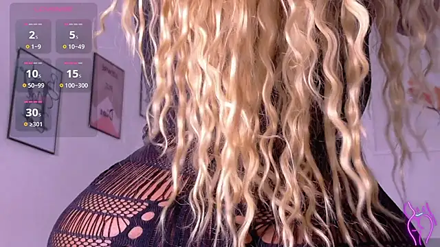 missfoster online show from 04-11-26, 07:40