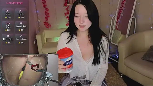 Snapshot of Hanako_Rey chatting on 12-04-25, 02:15 Hanako Rey online show from 12-04-25, 02:15