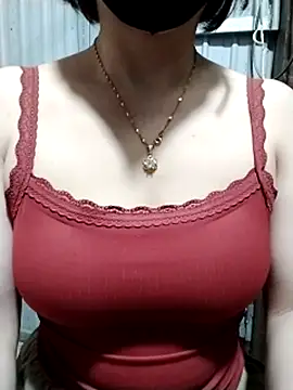 Niramiu online show from 11-20-25, 01:44