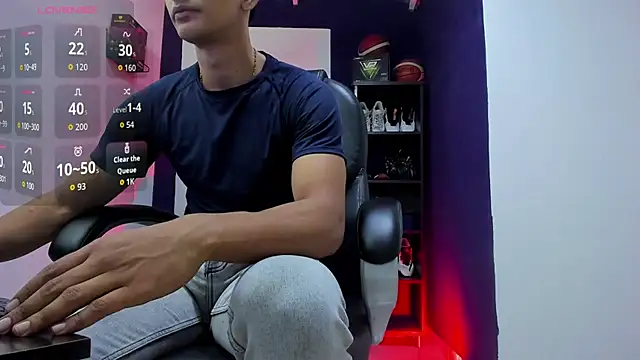 Alex king27 online show from 05-15-26, 01:23