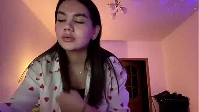 Priscillla Cute online show from 11-13-25, 03:33