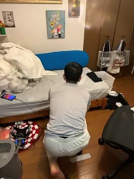 Snapshot of ippei0001 chatting on 11-25-25, 12:49 ippei0001 online show from 11-25-25, 12:49