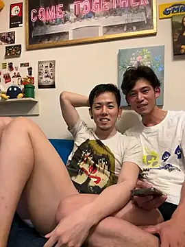 Snapshot of ippei0001 chatting on 11-28-25, 02:09 ippei0001 online show from 11-28-25, 02:09