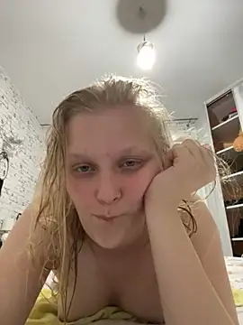 Snapshot of hotgoodgirll chatting on 12-01-25, 07:41 hotgoodgirll online show from 12-01-25, 07:41