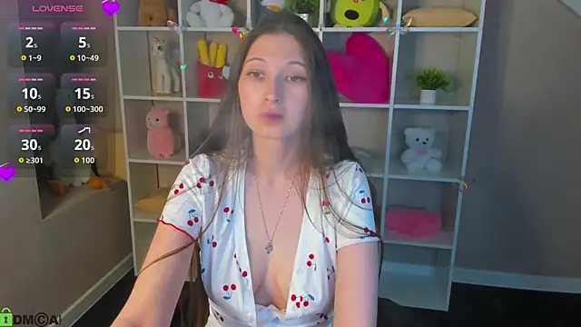 Snapshot of Ella_Burns chatting on 06-02-26, 04:20 Ella Burns online show from 06-02-26, 04:20