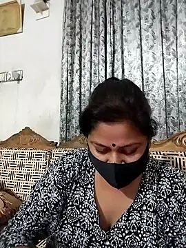 Snapshot of munni-506 chatting on 04-23-26, 06:10 munni-506 online show from 04-23-26, 06:10