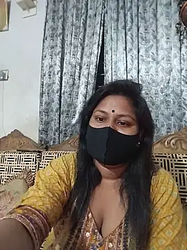 Snapshot of munni-506 chatting on 05-08-26, 05:40 munni-506 online show from 05-08-26, 05:40