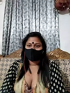 Snapshot of munni-506 chatting on 05-12-26, 05:21 munni-506 online show from 05-12-26, 05:21