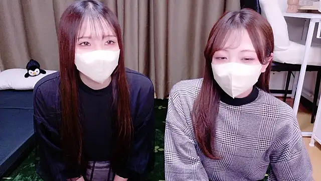 Snapshot of -aotan- chatting on 01-08-26, 11:12 -aotan- online show from 01-08-26, 11:12