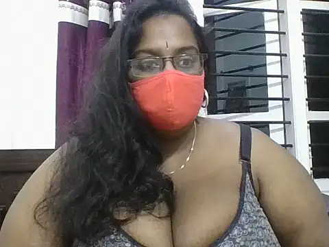 hootypriya online show from 02-10-26, 11:31