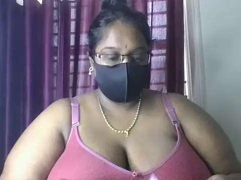 hootypriya online show from 06-14-26, 07:21