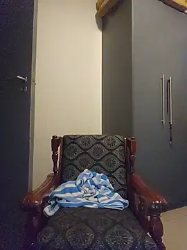 Mommy Sienna online show from 05-16-26, 11:36