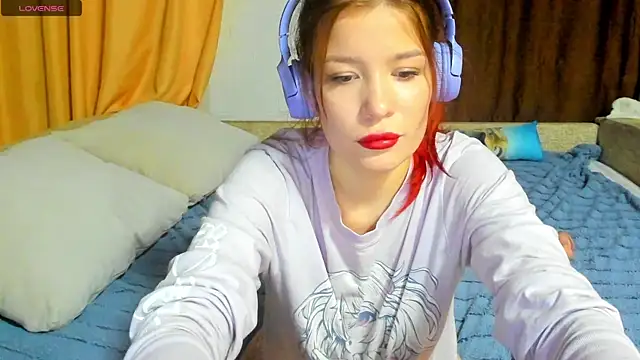 Eva purrr  online show from 01-14-26, 09:42