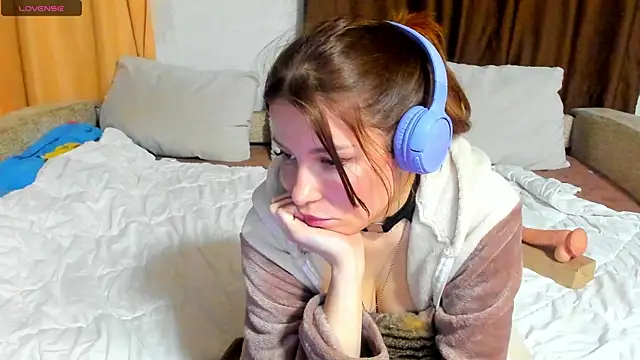 Eva purrr  online show from 03-13-26, 08:59