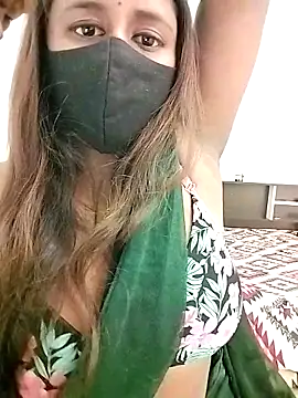 LoveLy-Soneya online show from 11-24-25, 03:45