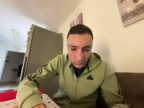 Snapshot of Sempresborroso_89 chatting on 11-25-25, 05:13 Sempresborroso 89 online show from 11-25-25, 05:13