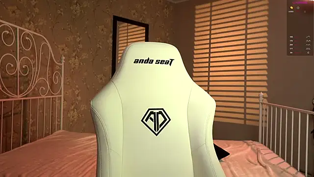 MilkLina online show from 11-28-25, 01:03