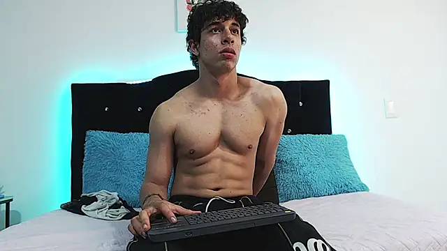 chris evans27 online show from 02-13-26, 11:45