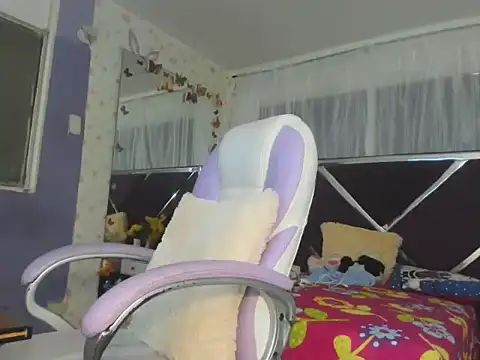 Snapshot of Santy_bigcock_01 chatting on 11-28-25, 12:52 Santy bigcock 01 online show from 11-28-25, 12:52