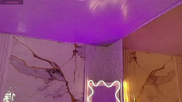 PEACHY TAY online show from 03-19-26, 11:47