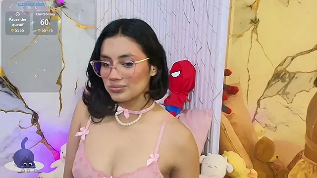 Snapshot of PEACHY_TAY chatting on 05-31-26, 12:01 PEACHY TAY online show from 05-31-26, 12:01