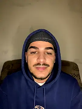 Snapshot of MorenoVelvet chatting on 12-21-25, 10:17 MorenoVelvet online show from 12-21-25, 10:17