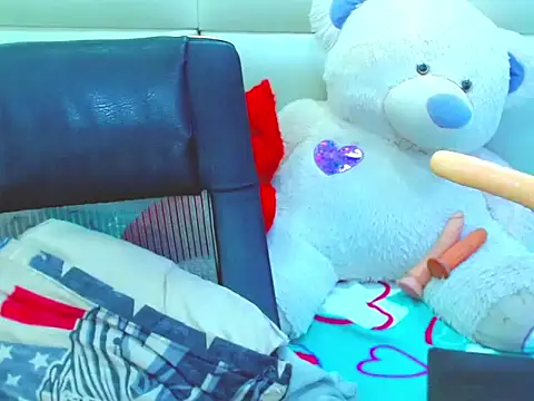 NharaBigCock online show from 03-06-26, 07:32