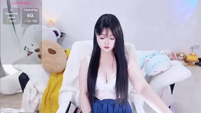 Nina37 online show from 05-12-26, 03:36