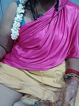 Snapshot of savithasree chatting on 07-11-26, 06:43 savithasree online show from 07-11-26, 06:43