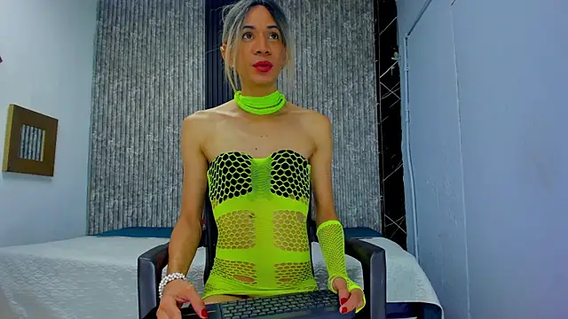 Caitlyn-Joness  online show from 12-04-25, 02:04