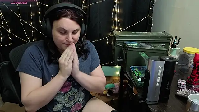 Salacious Sage online show from 04-17-26, 09:07